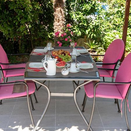 Bed & Breakfast Pino Podstrana Luaran gambar