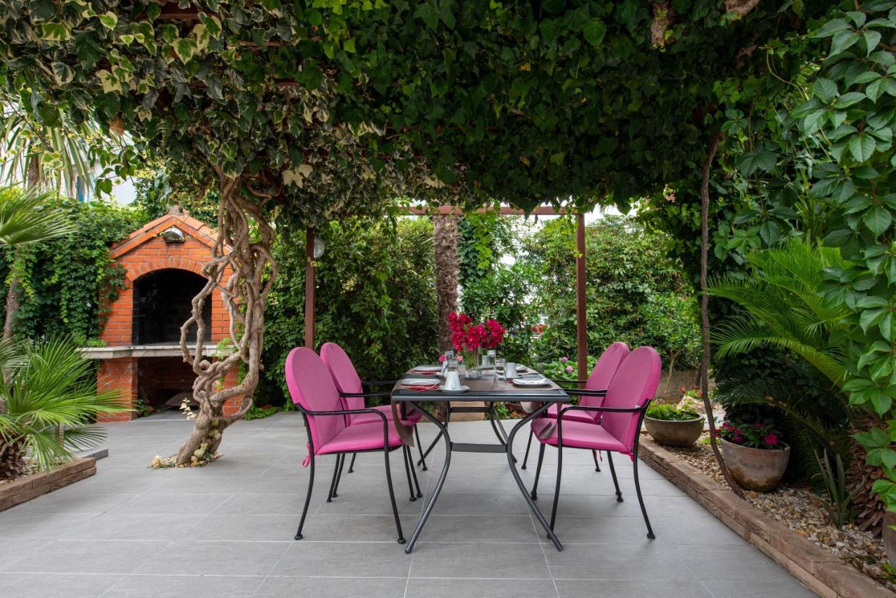 Bed & Breakfast Pino Podstrana Luaran gambar